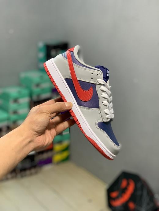 限定款 蓝紫渐变 Nike Sb Dunk Low 联名扣篮系列复古低帮休闲运动滑板板鞋 商品图2