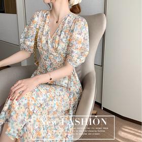 油画V领法式小雏菊碎花裙