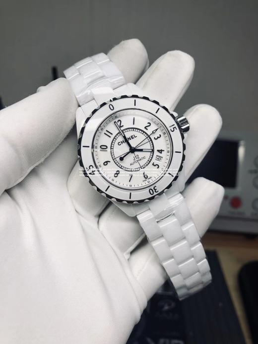 KOR 厂出品 韩版CHANEL J12香奈儿INTENSE 重置加强版，采用和正品一致的最新技术，韩国进口陶瓷加工设备，和正品一致的钢化精密陶瓷，整表和正品颜色完全相同。附带正品代购，整套包装，十年 商品图7