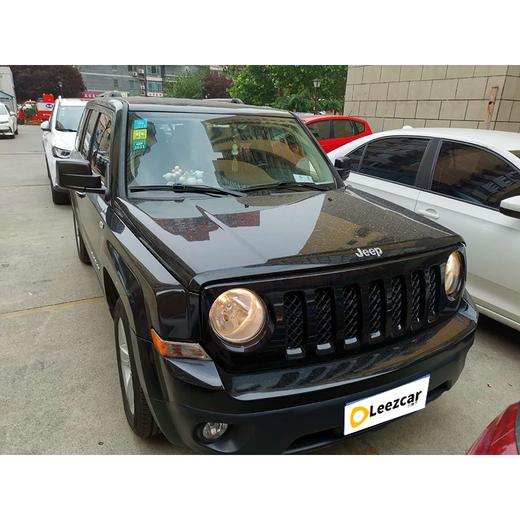 【月租-北京】JEEP 自由客 2.4 豪华导航版 商品图1