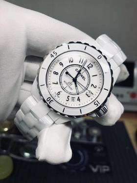 KOR 厂出品 韩版CHANEL J12香奈儿INTENSE 重置加强版，采用和正品一致的最新技术，韩国进口陶瓷加工设备，和正品一致的钢化精密陶瓷，整表和正品颜色完全相同。附带正品代购，整套包装，十年