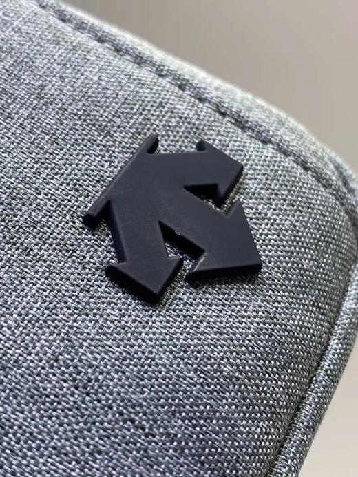 点此购买 迪桑特男女单肩包 十一151465 商品图11