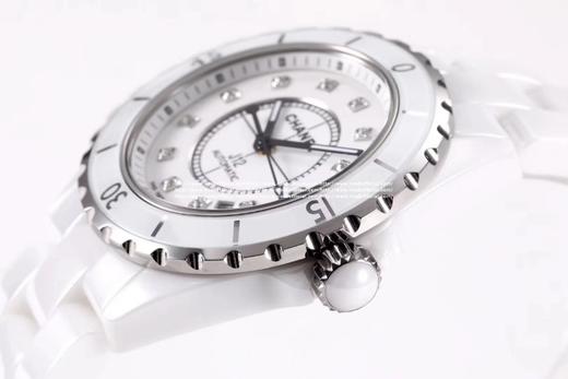 KOR 厂出品 韩版CHANEL J12香奈儿INTENSE 重置加强版，采用和正品一致的最新技术，韩国进口陶瓷加工设备，和正品一致的钢化精密陶瓷，整表和正品颜色完全相同。附带正品代购，整套包装，十年 商品图5