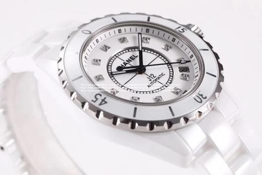 KOR 厂出品 韩版CHANEL J12香奈儿INTENSE 重置加强版，采用和正品一致的最新技术，韩国进口陶瓷加工设备，和正品一致的钢化精密陶瓷，整表和正品颜色完全相同。附带正品代购，整套包装，十年 商品图3