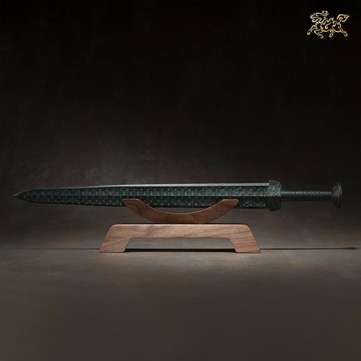 铜师傅 国家宝藏授权出品《勾践剑摆件（青铜色版）》 商品图1