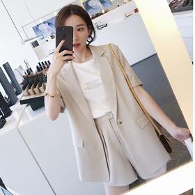 省心搭配港味俏皮小西装短裤套装两件套