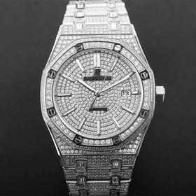 TZ爱bi皇家橡树15452男装满天星钻表新款，区别老款，手工镶嵌1000多颗莫桑钻，搭载进口9015机芯改原装3120机芯，尺寸41X10mm，蓝宝石镜面