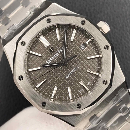 ZF重新定义！爱彼皇家橡树15400系列！解决长久以来各大厂家都无法突破的难题
【技术突破】
1️⃣.解决厚度问题，采用9015机芯改爱彼 商品图3