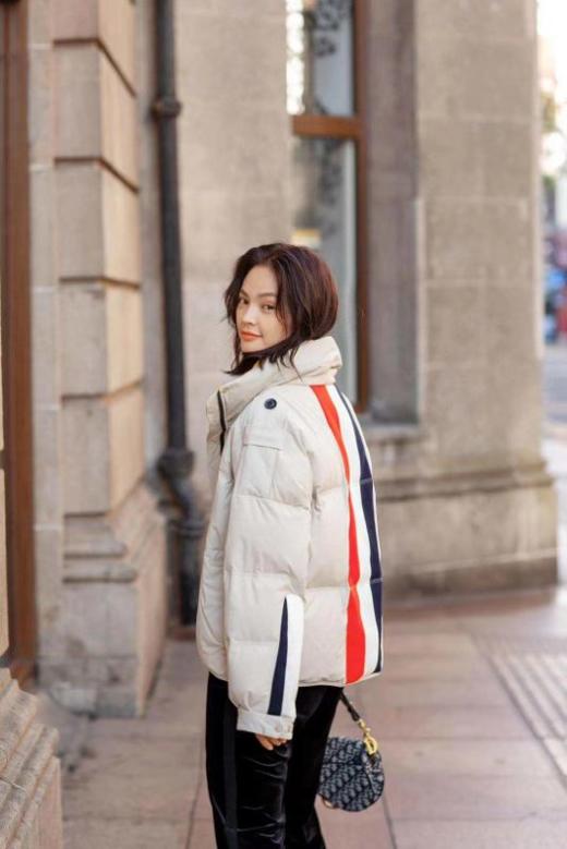 品尚雪休闲羽绒服 商品图1