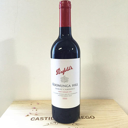 澳大利亚奔富(penfolds)寇兰山色拉子加本纳红葡萄酒 750ml【完税进口