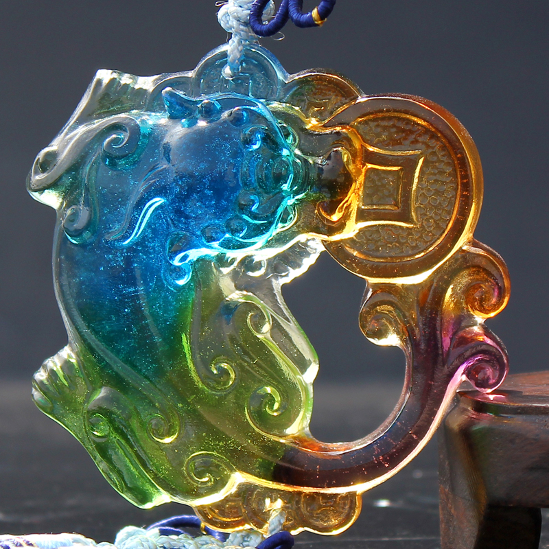 春秋名牌高档精致 叼钱貔貅开光保平安古法琉璃汽车挂件