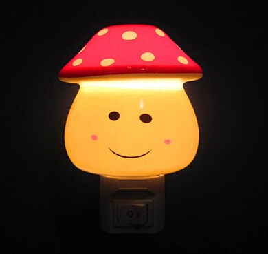 可爱卡通 蘑菇小夜灯 双档调光 婴儿房 儿童房专用