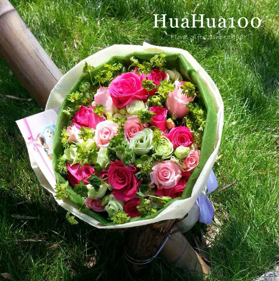 玫瑰花束丨19朵玫瑰混合花束