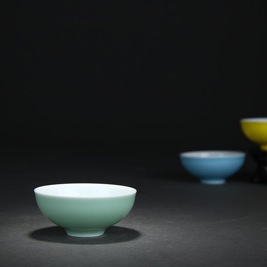 【宝瓷林】天青 豆青 明黄颜色釉石榴单杯 商品图0