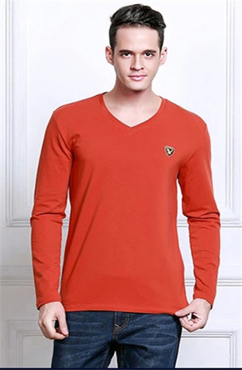 108111 批发价￥72 超保暖简约v领加绒欧美修身打底上衣 秋冬潮人必备