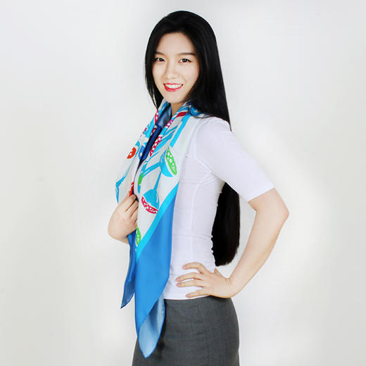 莲花印象  桑蚕丝斜纹绸丝巾 商品图0