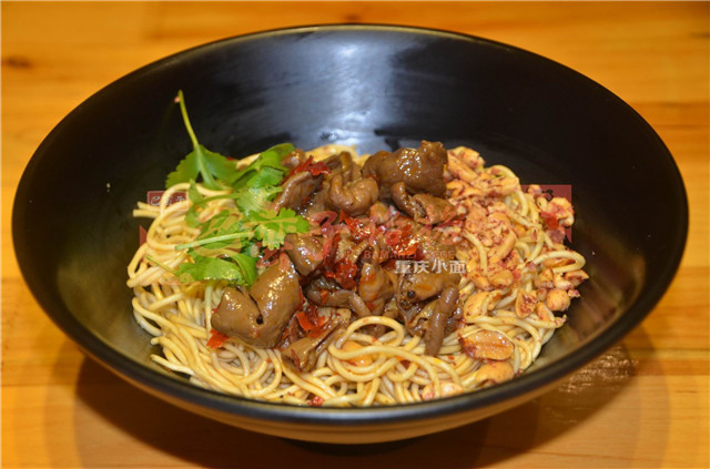 干溜肥肠面pork intestine dry noodles - 巴蛮子格格面