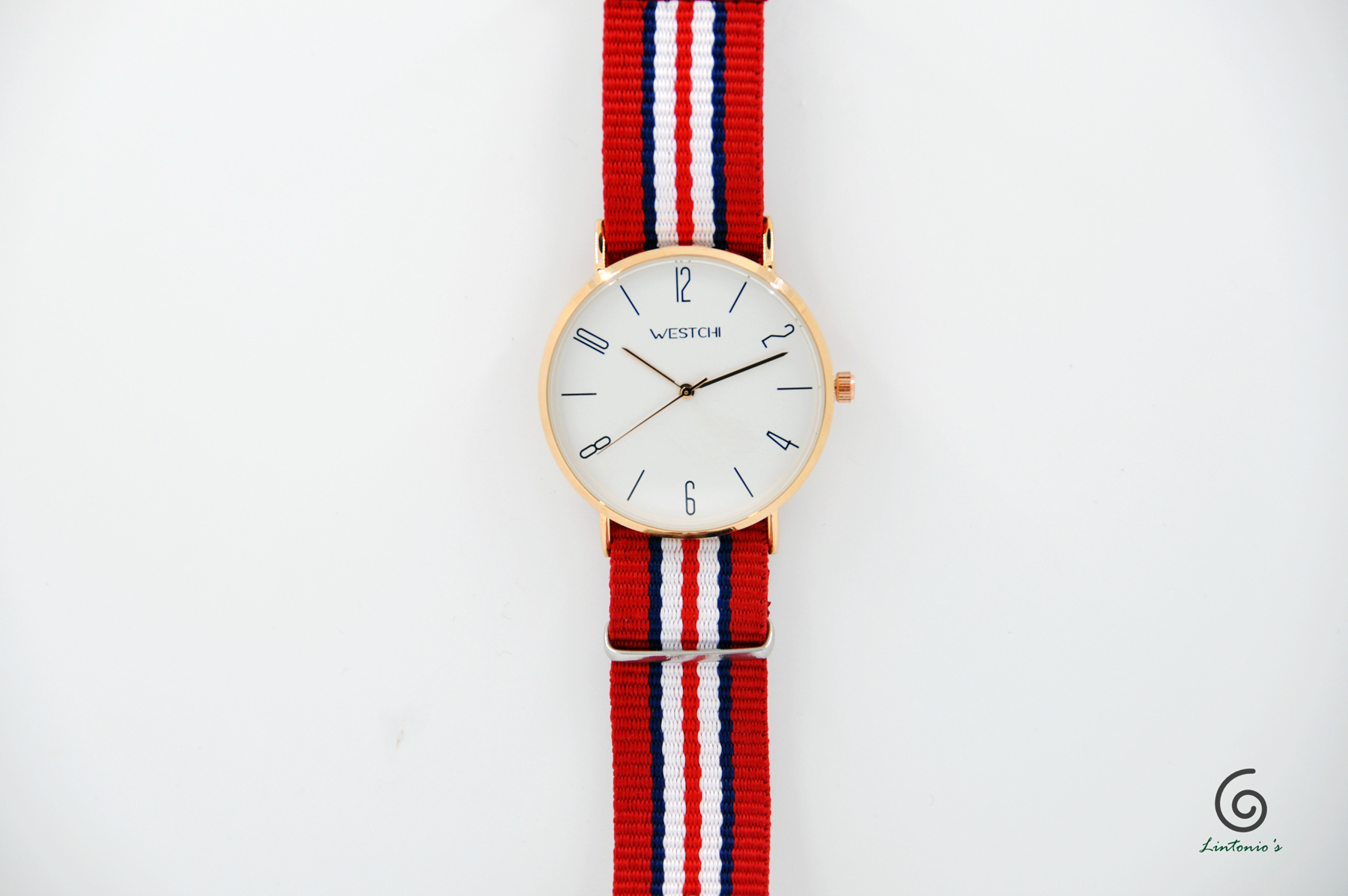 westchi简约时尚腕表-女款(帆布带红白蓝三彩)