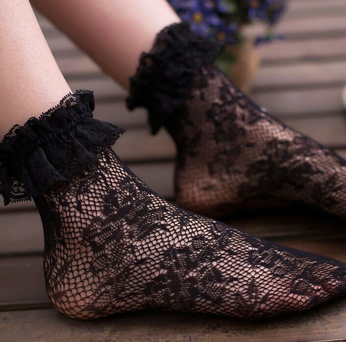 春秋韩国黑色镂空蕾丝短袜女超薄透明花边丝袜堆堆袜无缝蕾丝短袜