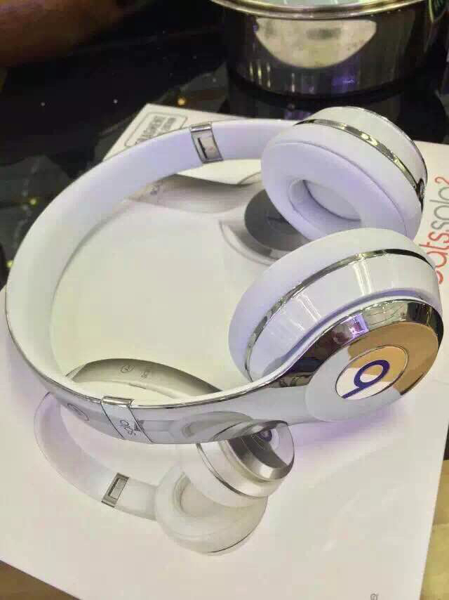 beats solo2 藤原浩限量联名耳机