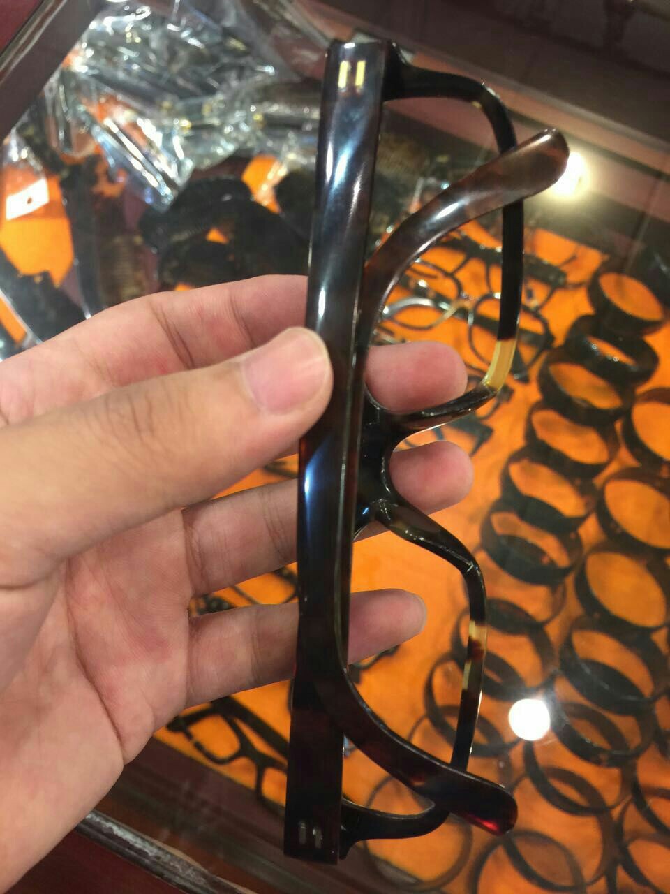 海南玳瑁眼镜满血