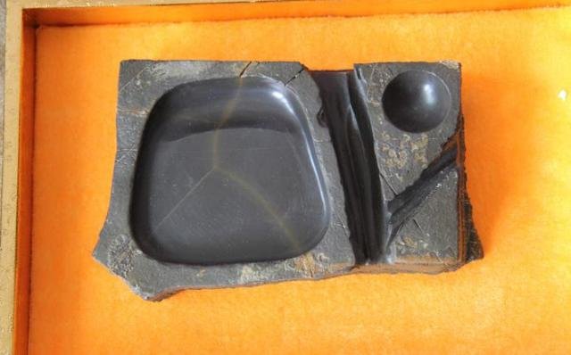 徐公砚·随形|三功能一体,精选徐公石料,精选随机发货(送墨块)