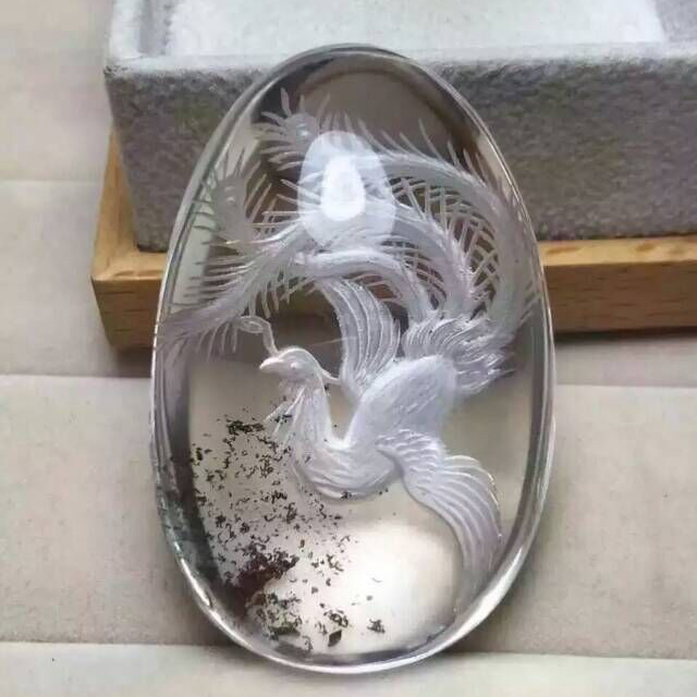 绿幽灵 精品内雕 吊坠～ 雕刻凤寓意美满 ～ 雕工精湛 全净体!