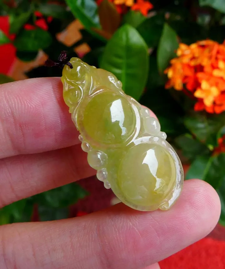 翡翠a货冰糯种葫芦