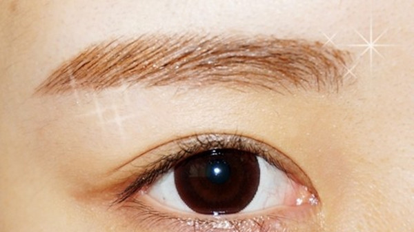 炫彩时尚一字眉