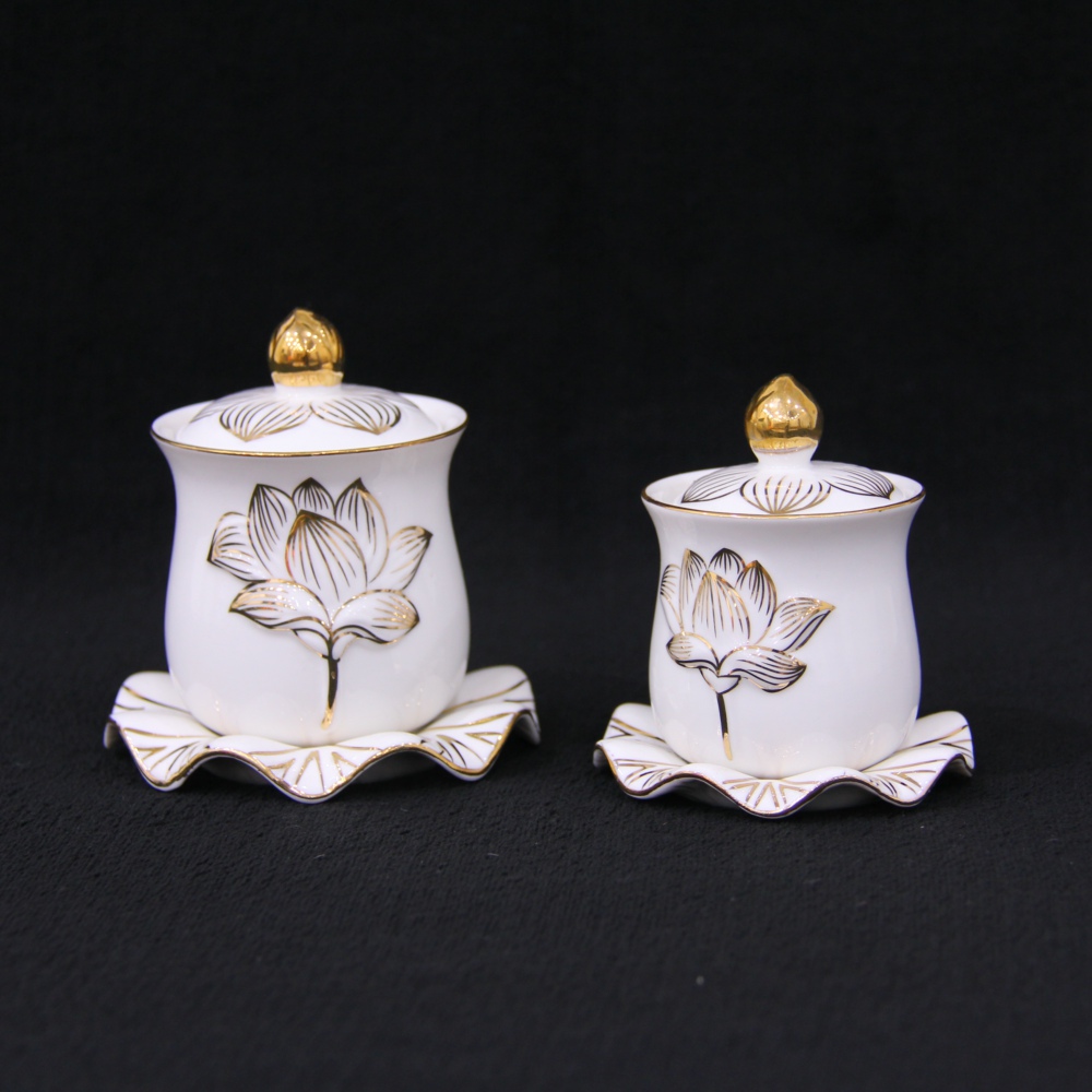 mtr 佛教用品佛堂供杯圣水杯大悲水 浮雕陶瓷莲花描金供佛水杯 小