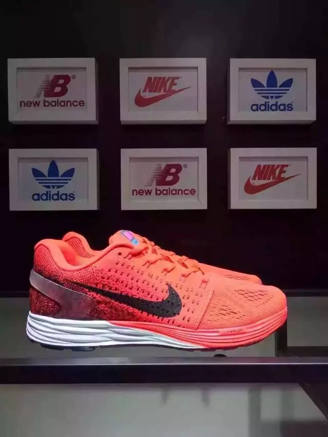 nike lunarglide 7 跑鞋
