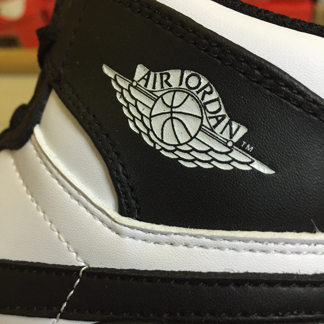 【aj1】真标真底 公司级 黑白经典 男女款