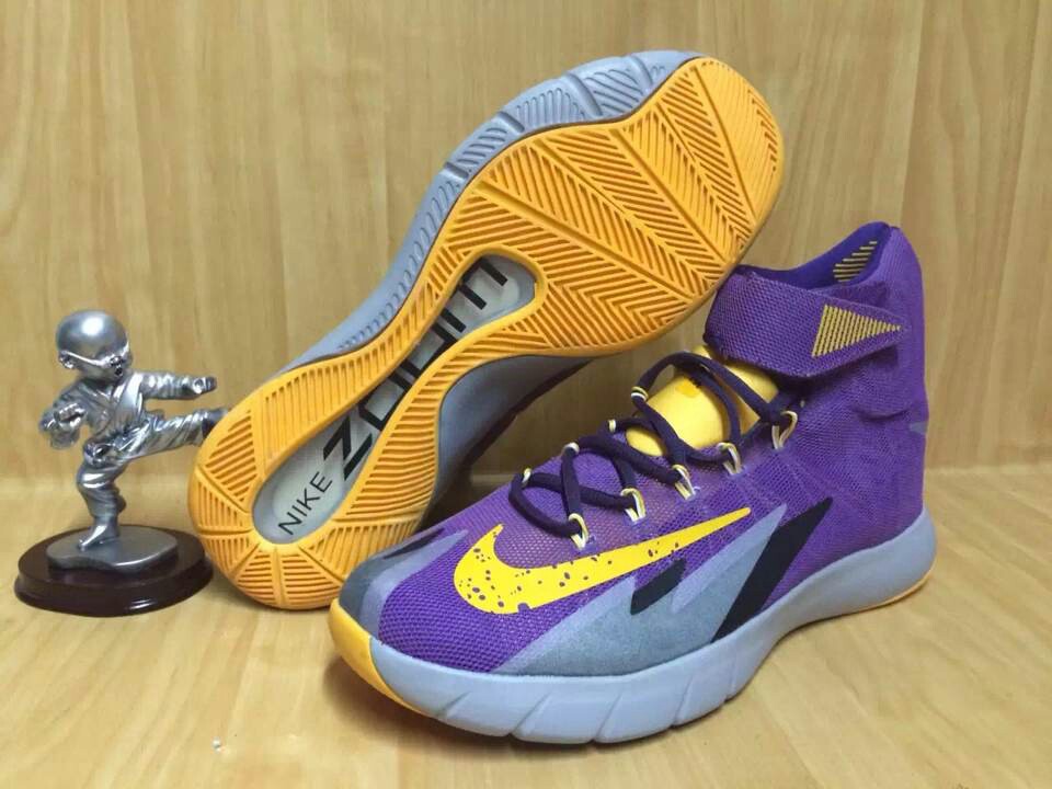 nike zoom hyperrev 凱里歐文