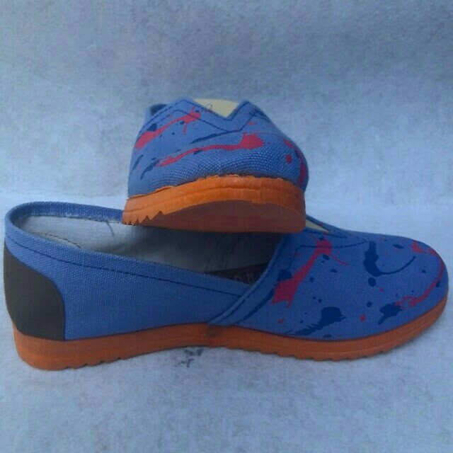 批发厂家直销泼墨时尚女鞋低帮平底注胶防滑懒人鞋