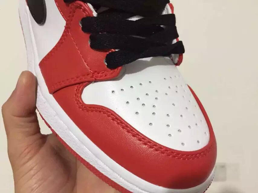 乔丹1代 aj1 元年复刻 白黑红