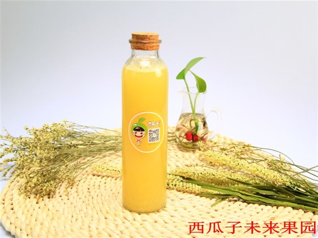 摩羯座--鲜榨菠萝西瓜汁350ml,星座物语:慢热冷艳,暖心体贴,善良聪慧