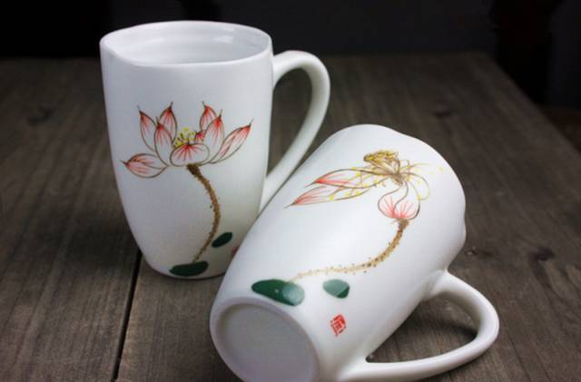 哑光手绘荷花杯