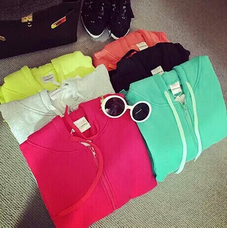 秋季休闲新款长袖甩帽外套