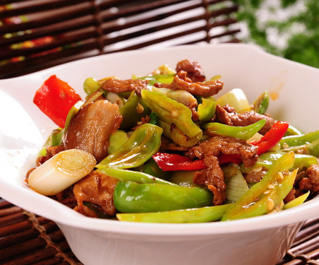 农家小炒肉套餐饭