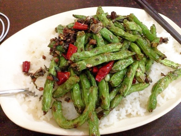 干煸豆角盖饭
