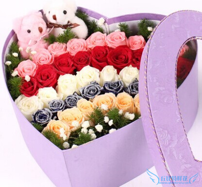 彩虹/39支玫瑰礼盒鲜花