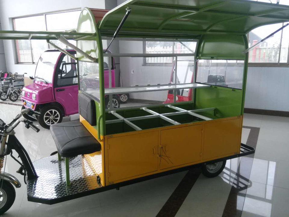 电动三轮餐车