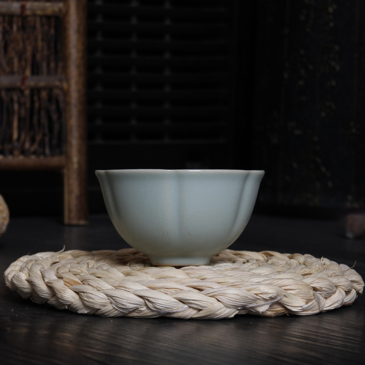 汝窑葵口杯手工拉胚品茗杯汝窑功夫茶具主人杯茶杯陶瓷品杯个人杯
