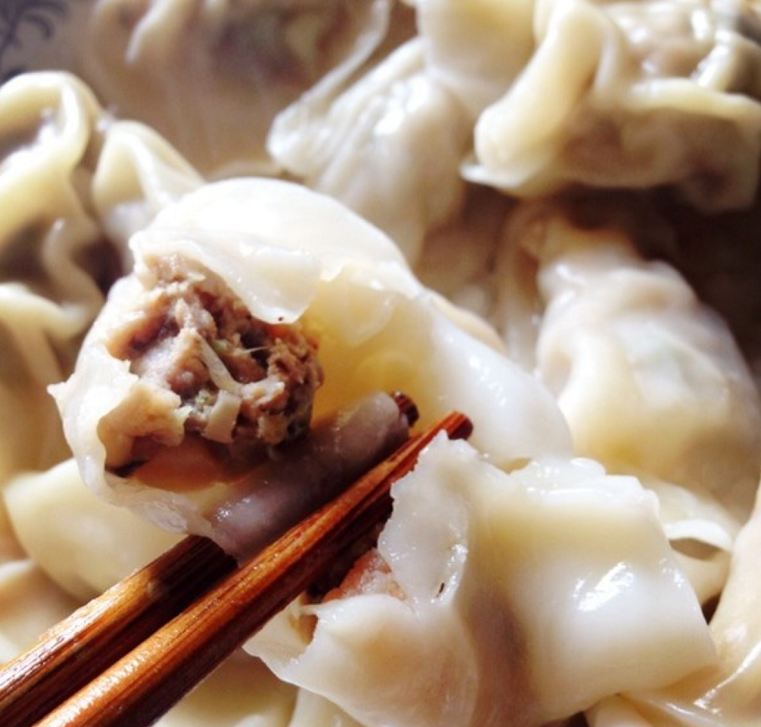 冬菇鸡肉水饺