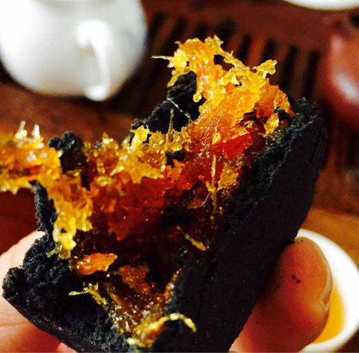 【特惠款免配送费】表白神器-黑凤梨 商品图1