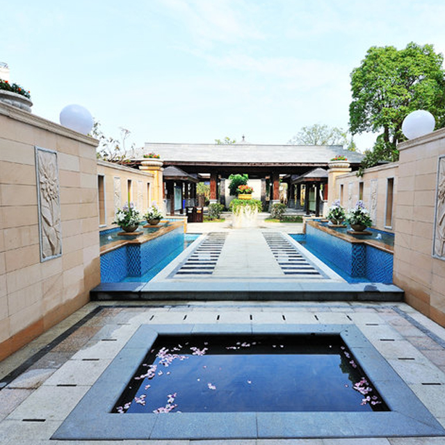 湖州雷迪森温泉度假酒店1晚 双人天沐温泉门票