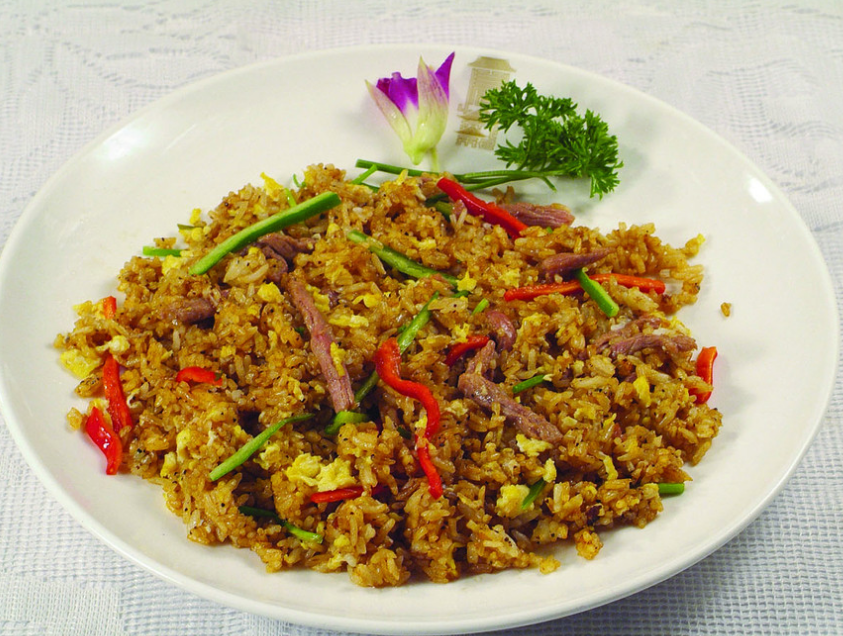 青椒牛肉蛋炒饭