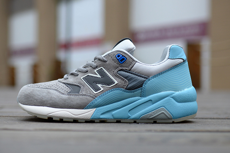 新百伦580 运 动鞋