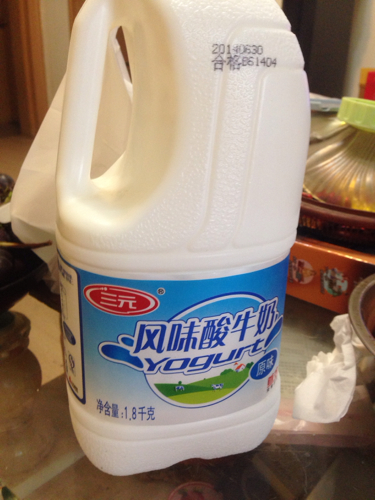 三元风味酸牛奶1.8l