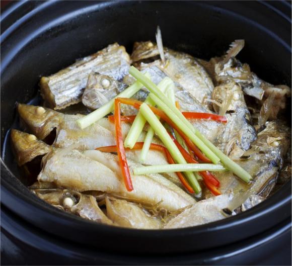 潮汕豆酱煮鱼,普宁豆酱煮鱼,潮汕豆酱_大山谷图库